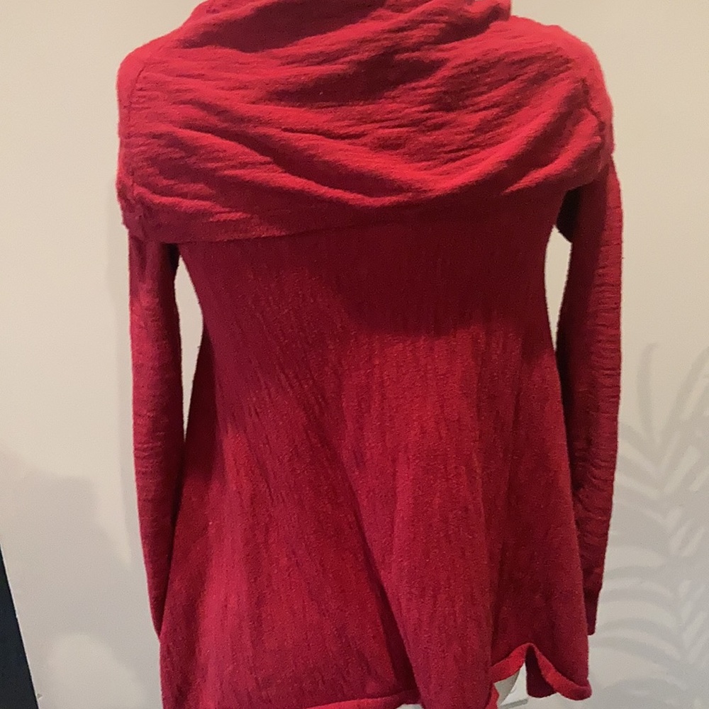 Sweater - Picture 4 of 8